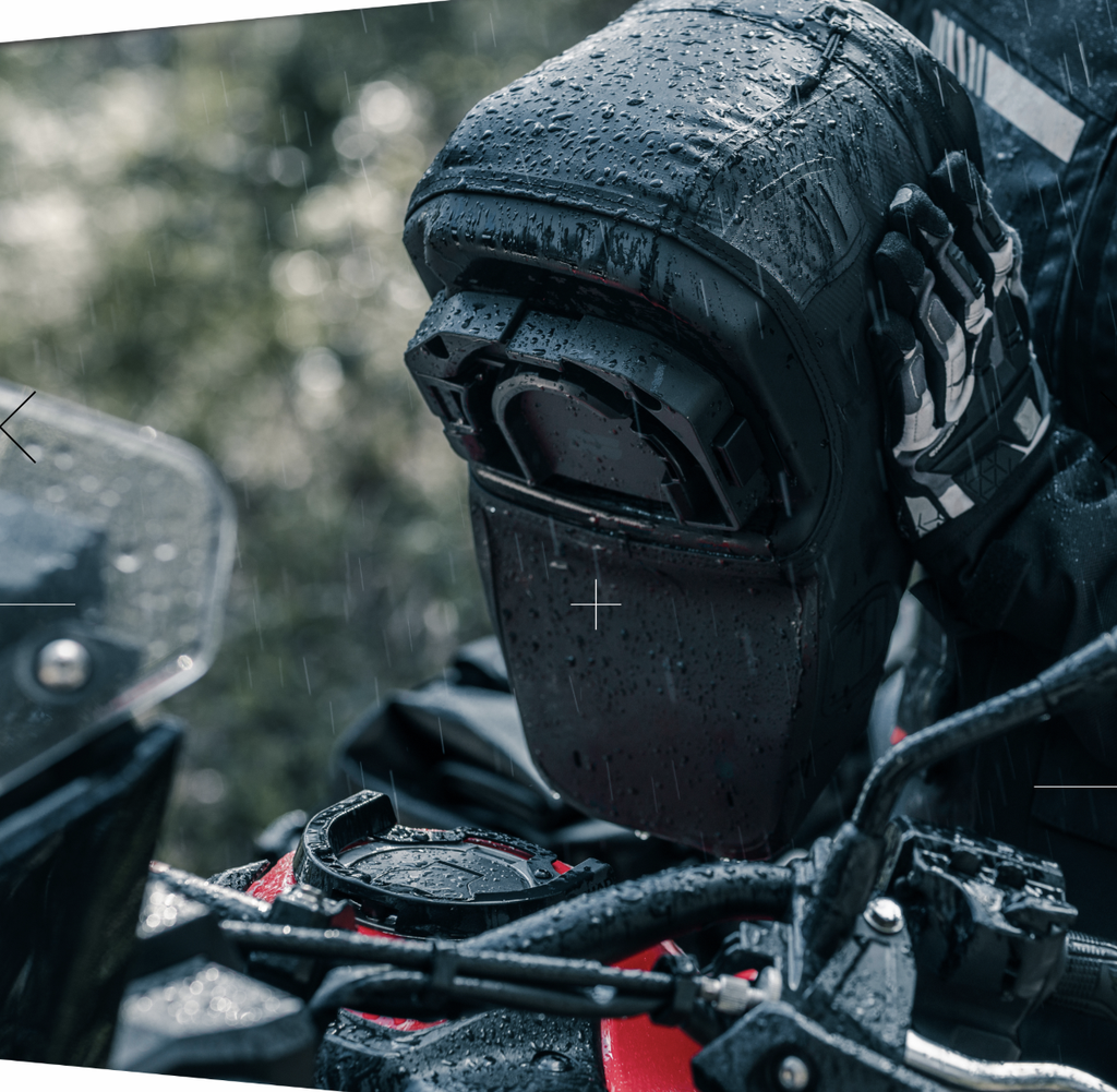SHAD CLICK SYSTEM WATERPROOF TANK BAG TR10CL