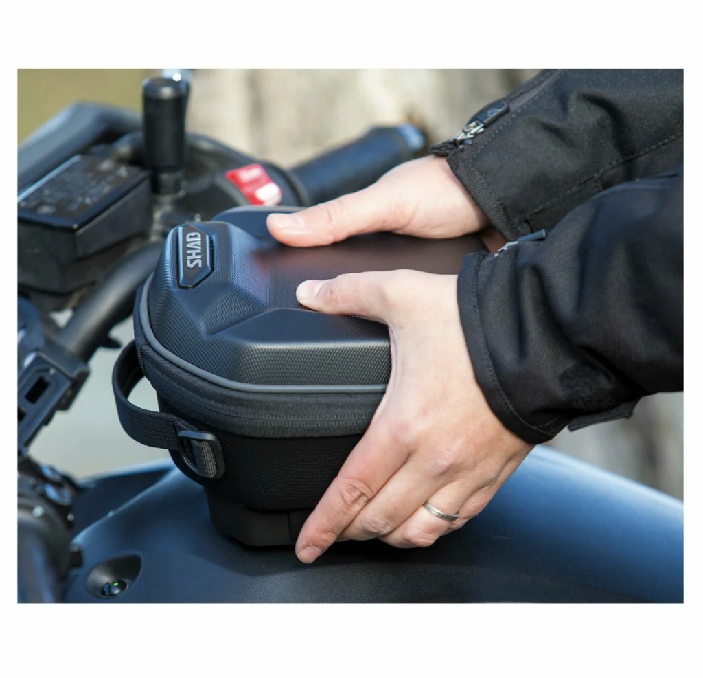 SHAD CLICK SYSTEM TANK BAG E03C
